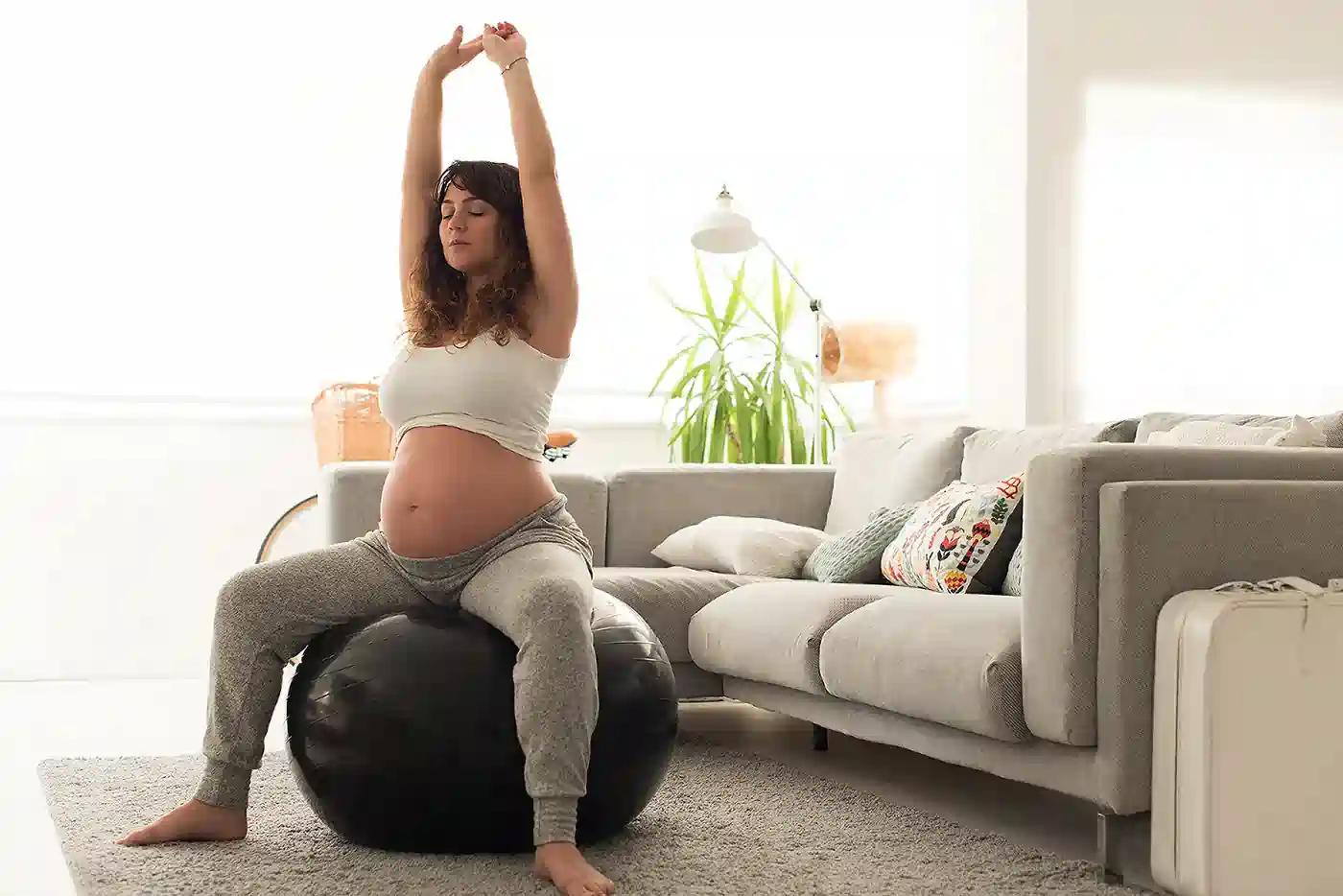 How to Support Your Core Safely During Pregnancy Chippenham